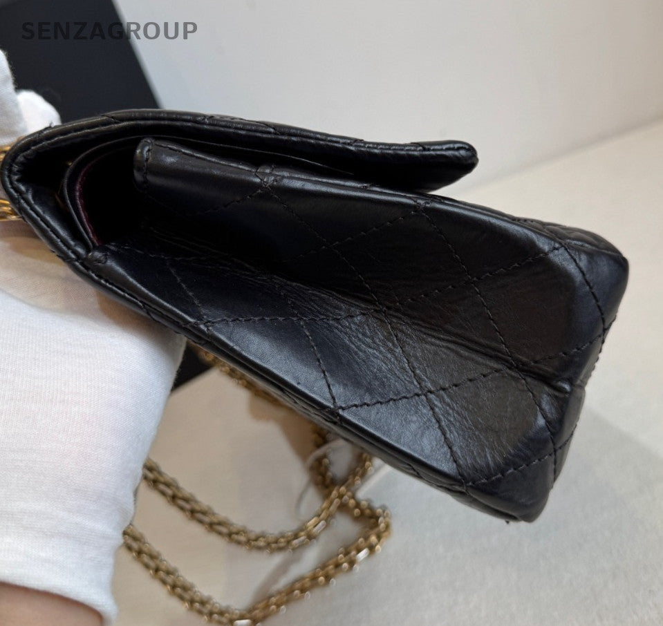 Chanel Diamond MM Chain Shoulder Bag Black Gold Used Women Classic