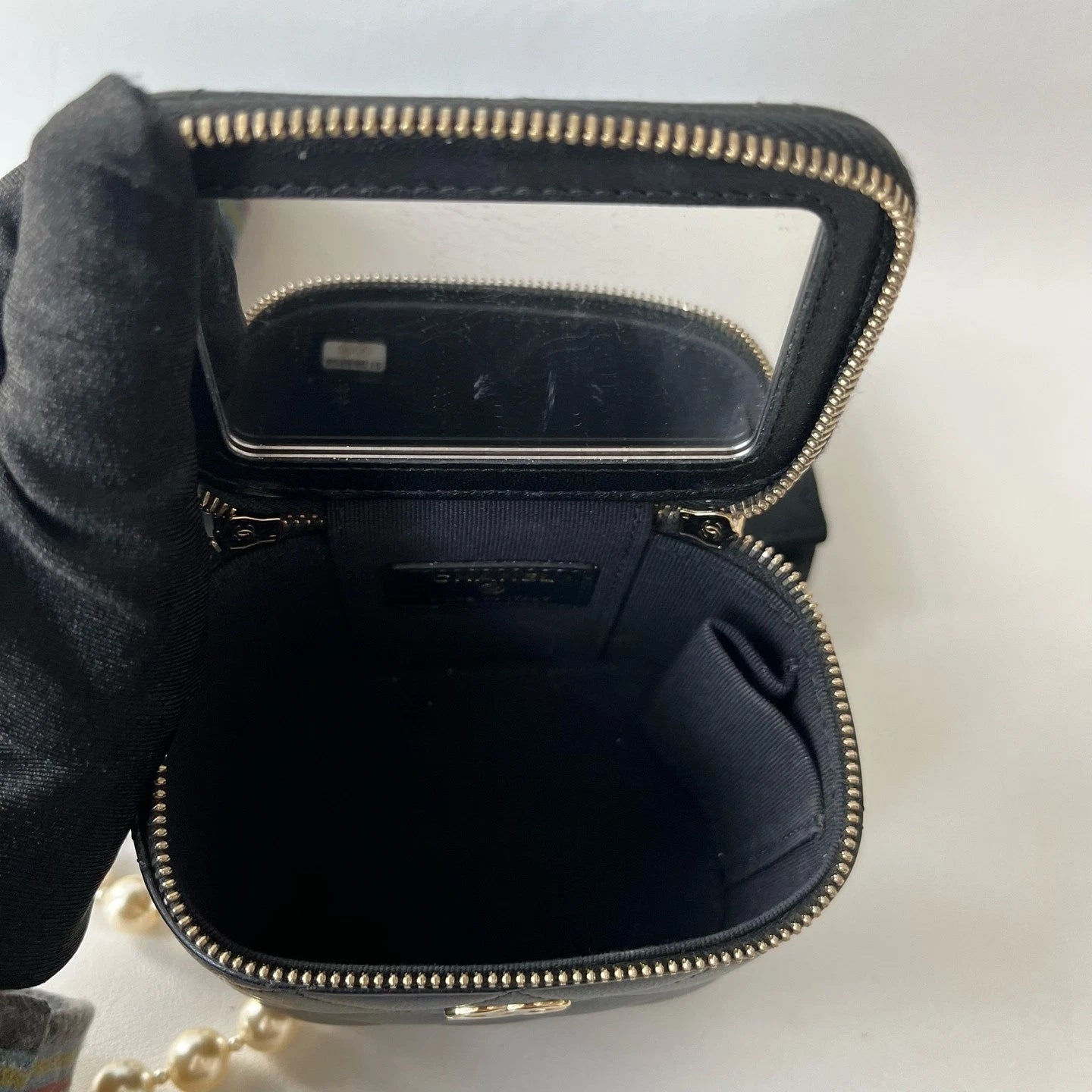 CHANEL Pearl Mini Box Chain Crossbody Shoulder Bag For Women