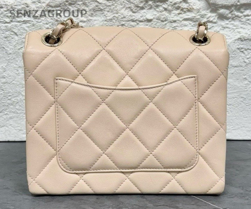 Chanel Diamond Calfskin Chain Shoulder Bag Crossbody Beige Gold Women Classic