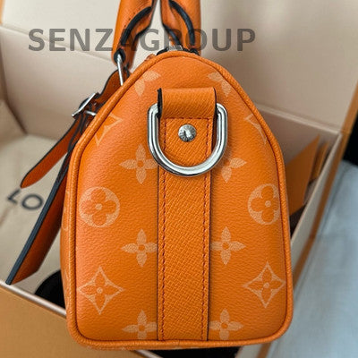 Louis Vuitton Taïga Calfskin Keepall 25 Orange Unisex Travel Bag