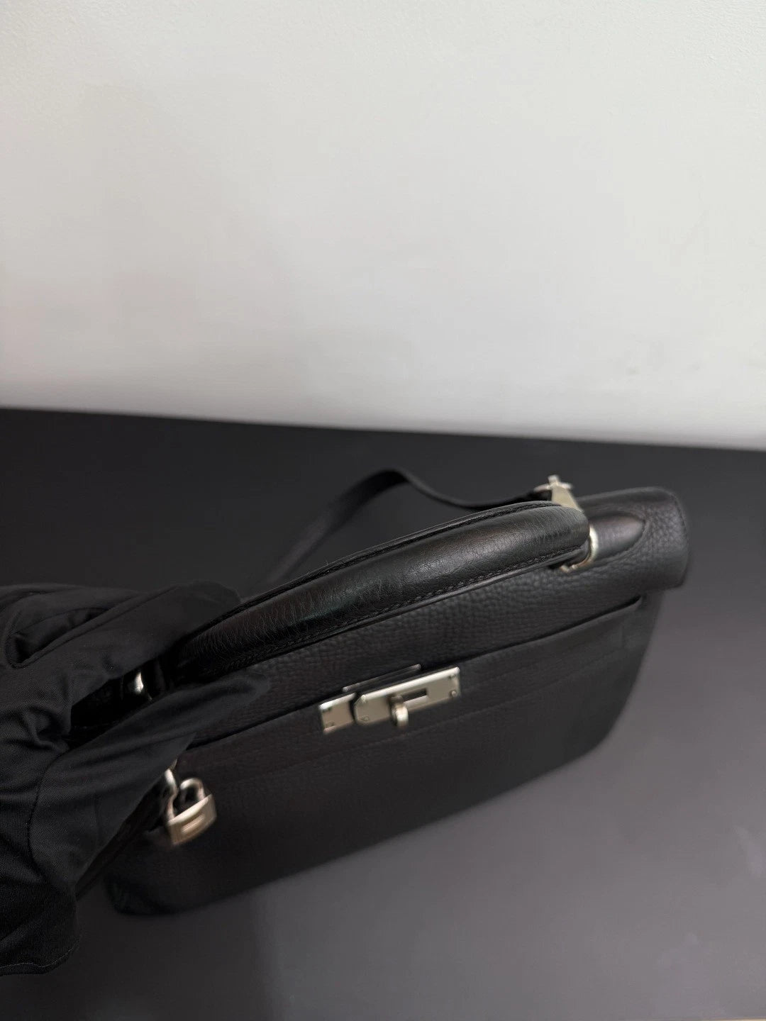 Authentic Hermes Kelly 32 Togo Tote Top Handle Crossbody Bag Black SHD