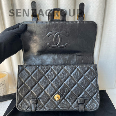 Chanel Black Gold Quilted Messenger Chain Shoulder Crossbody Bag Classic