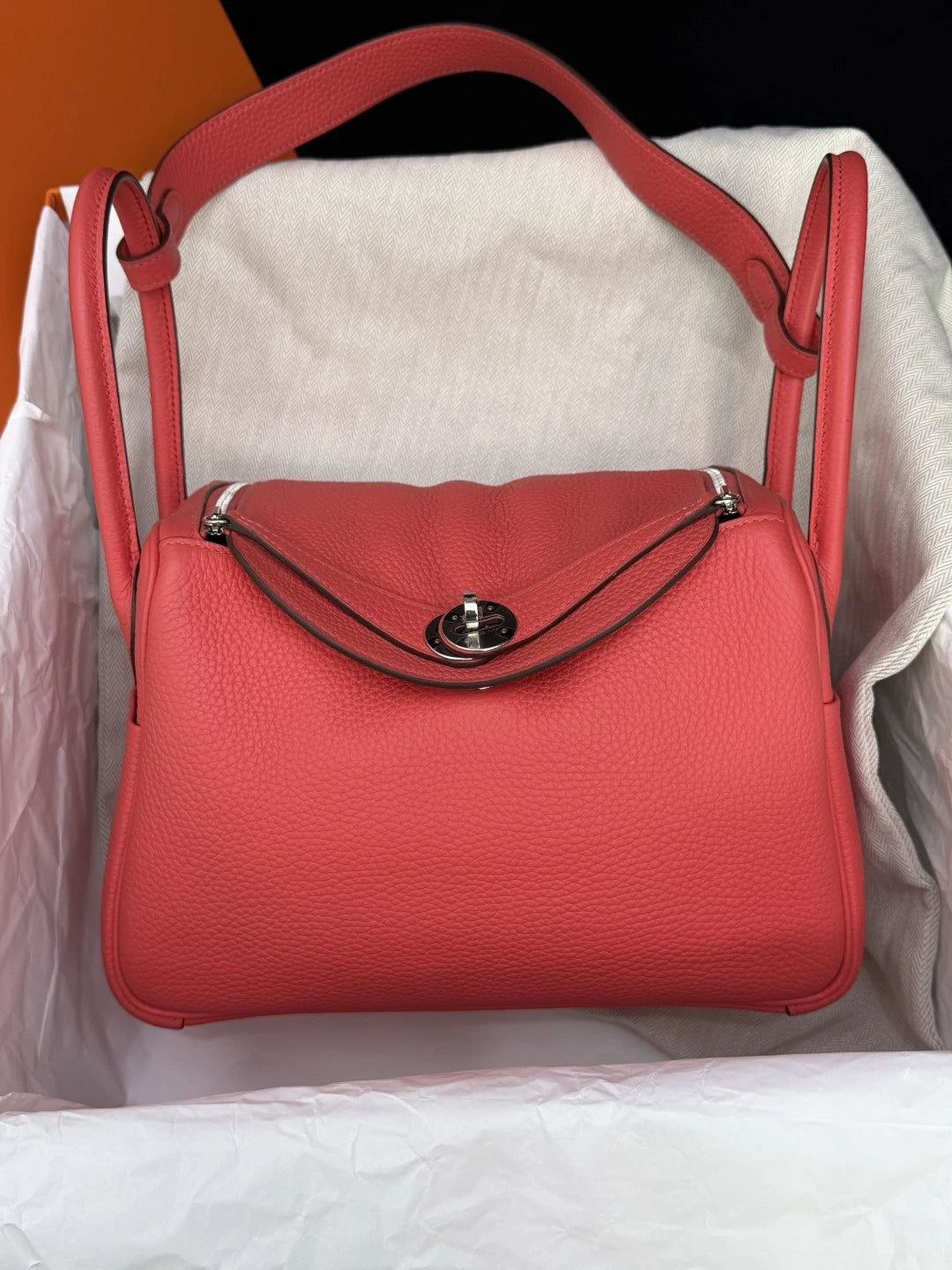 Hermes Lindy26 Pink Silver Hardware 2Way Top Handle Bag Crossbody