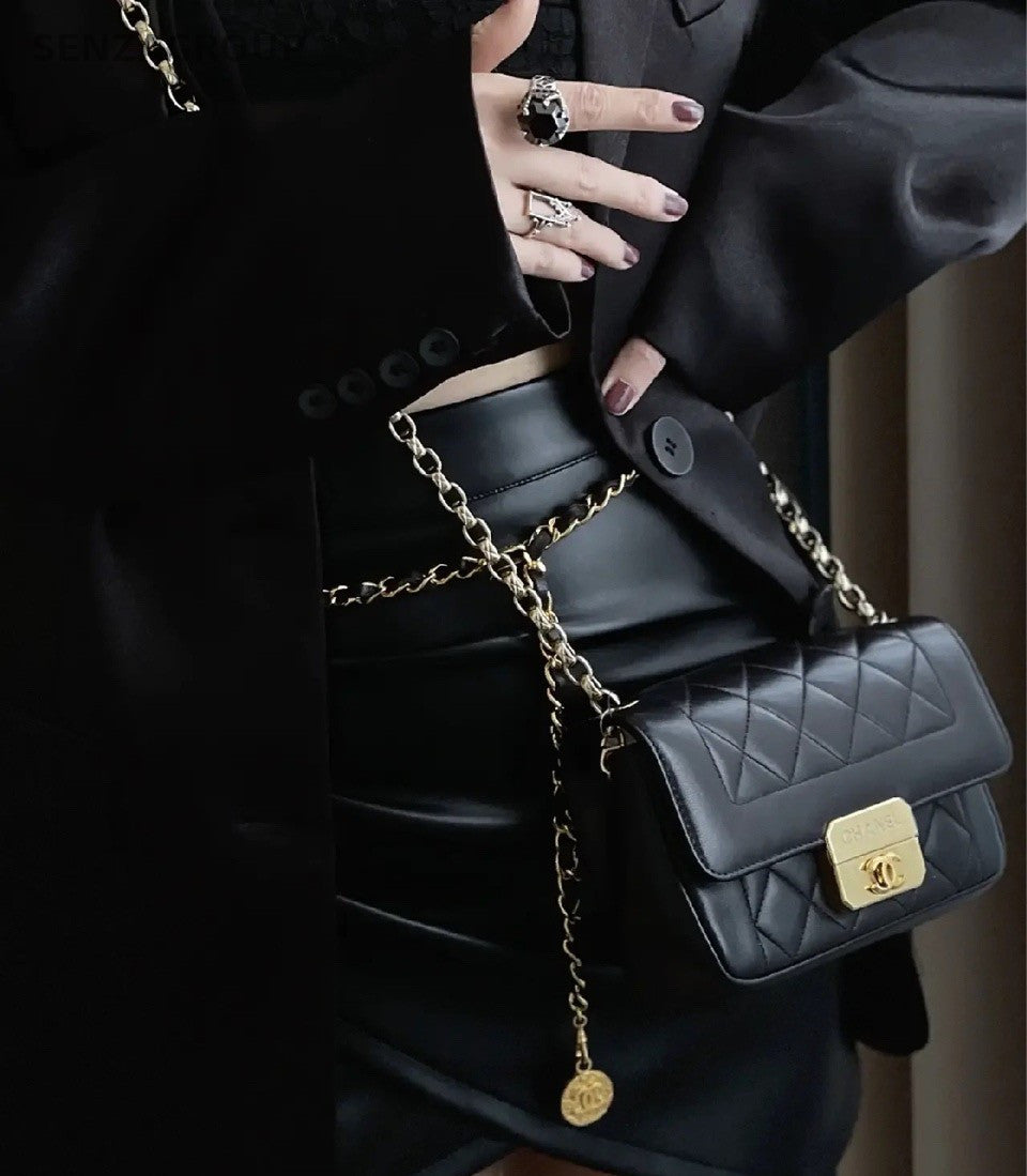 Chanel Diamond Mini Lambskin Chain Shoulder Bag Crossbody Black Gold Women