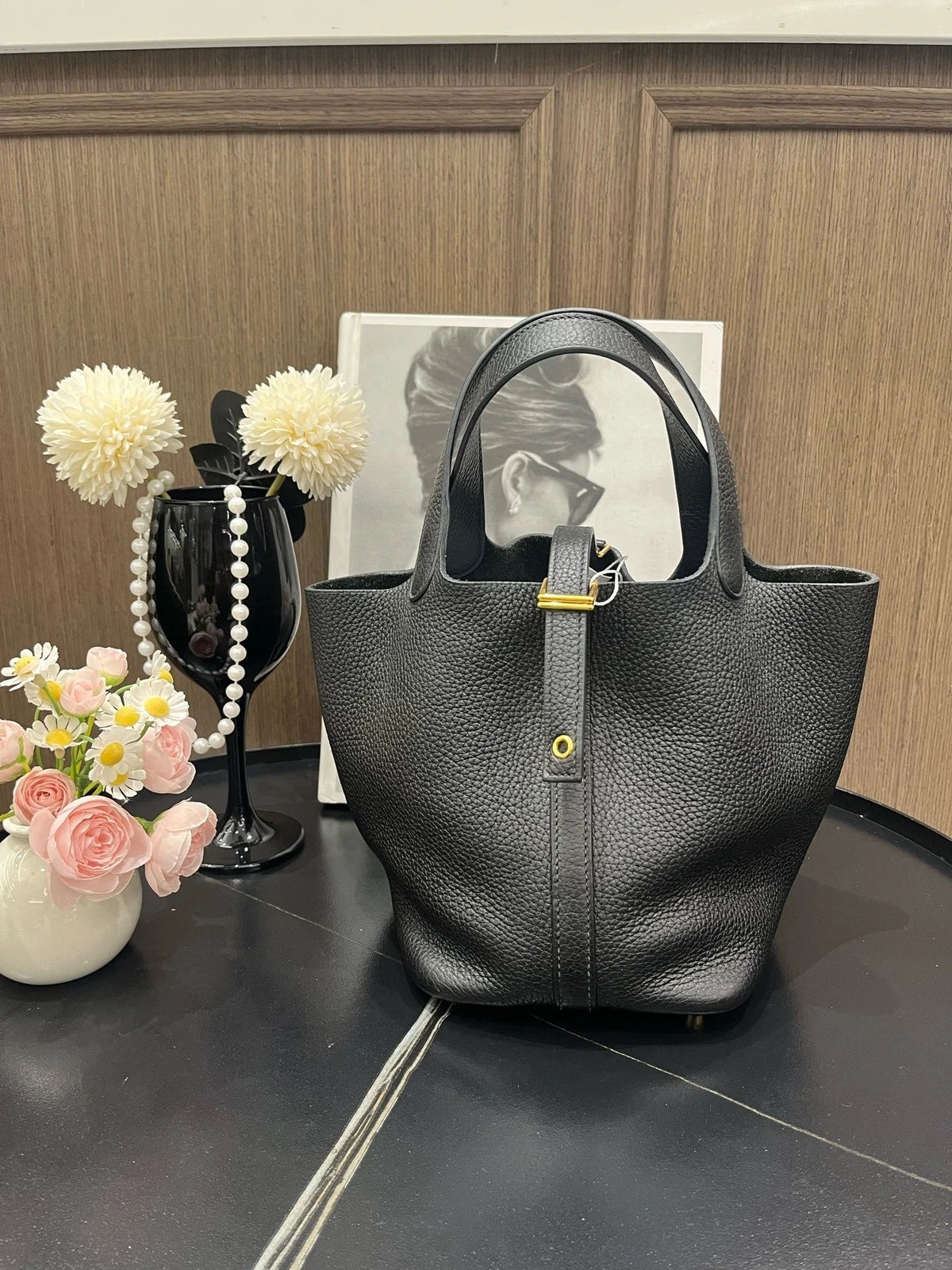 Hermes Black Leather Picotin18 Gold Hardware Bucket Bag For Women