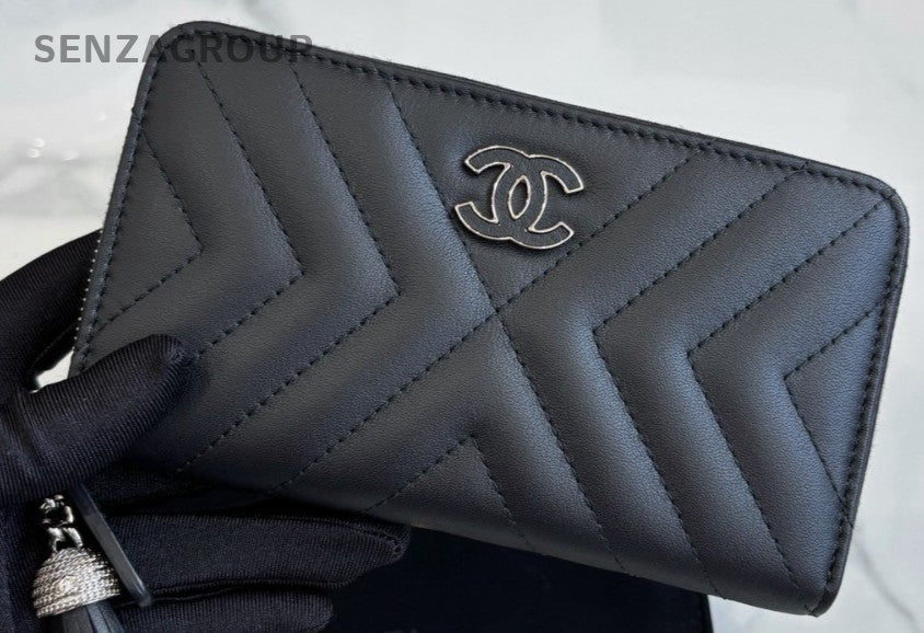 Chanel Calfskin Clutch Wallet Black