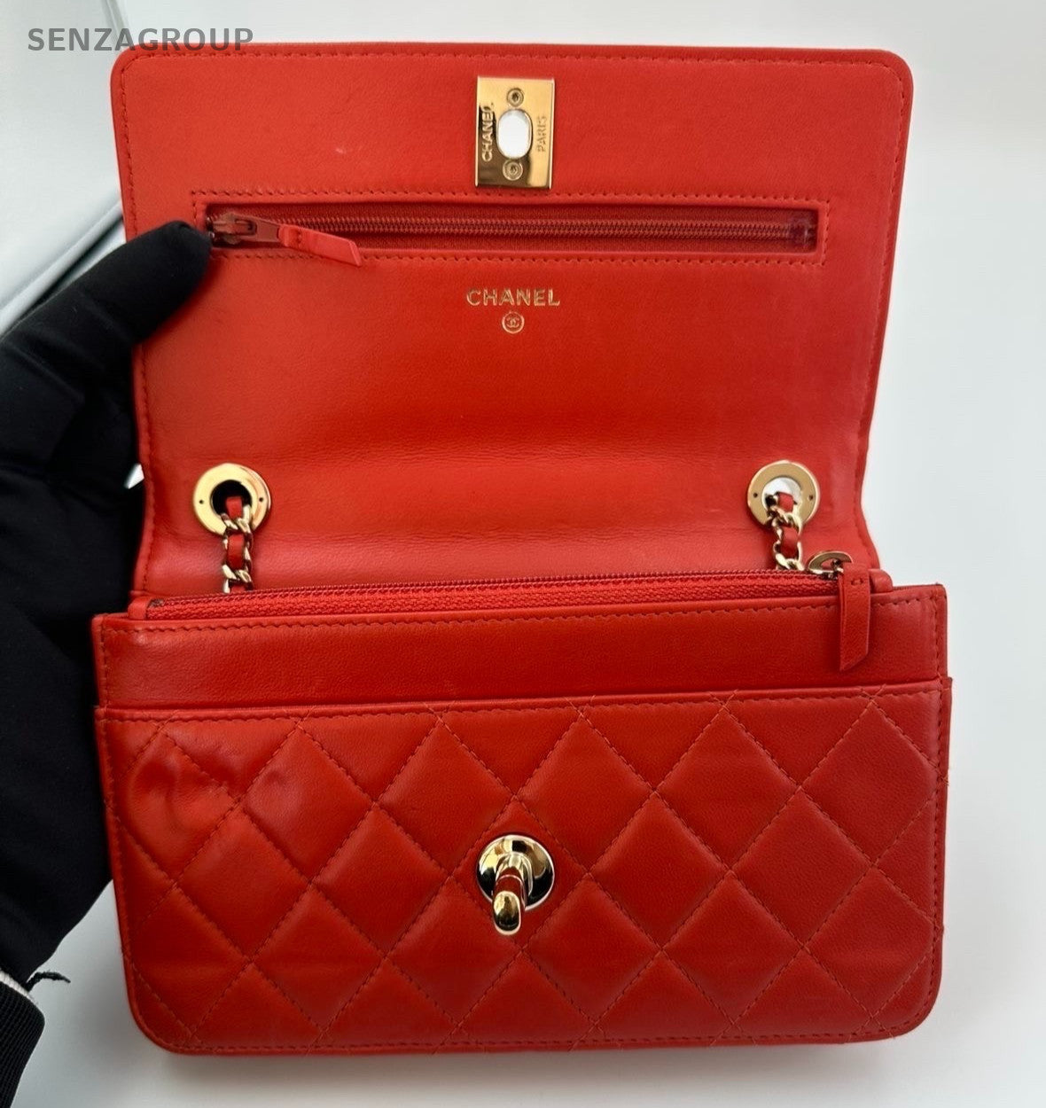 Chanel Trendy CC Lambskin Chain Shoulder Bag Crossbody Red Gold Women Classic