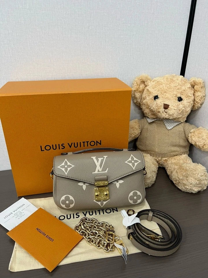 Louis Vuitton East West Pochette Metis Gray Mini Messenger Crossbody