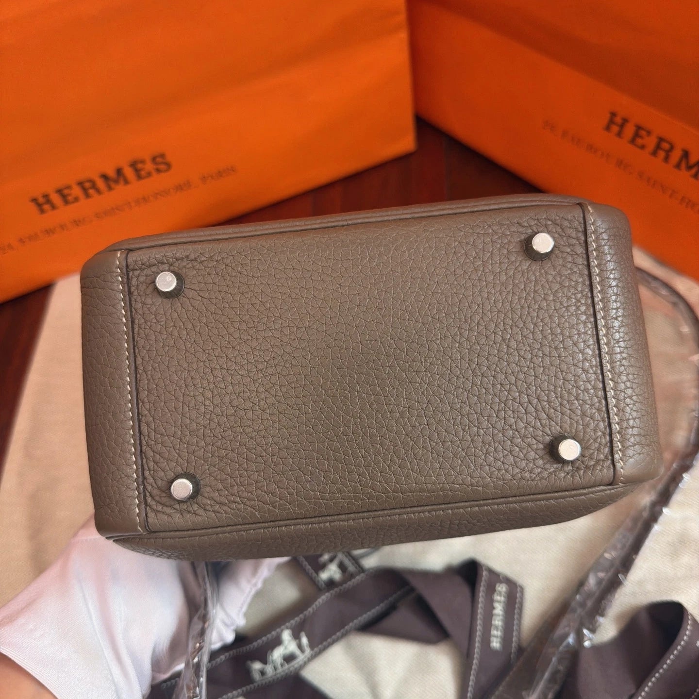 Hermes Lindy Mini TC Leather Top Handle Bag Shoulder Bag Gray Silver Women