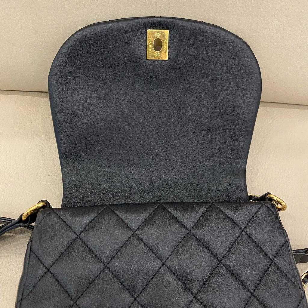 Chanel Saddle Lambskin Black Gold Shoulder Bag Excellent