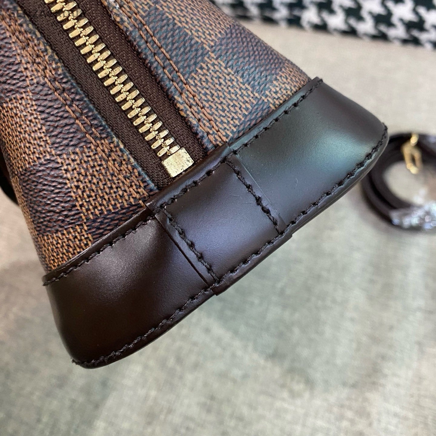 Louis Vuitton Alma BB Top Handle Bag Crossbody Brown Gold Women Classic