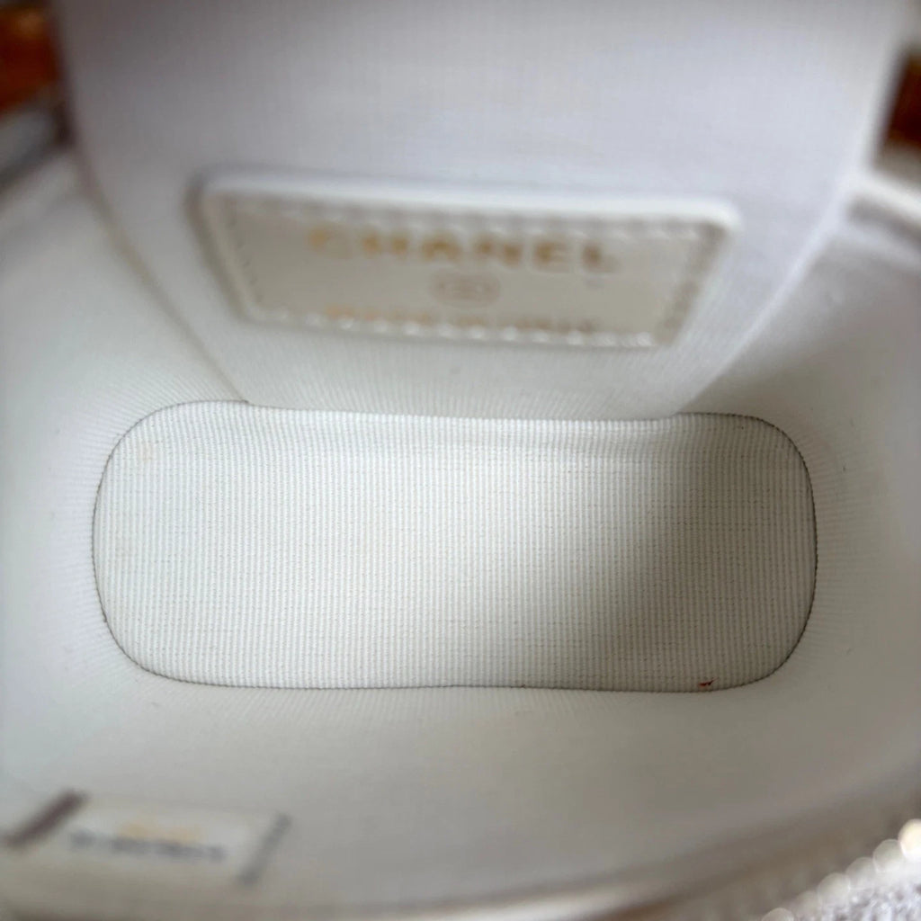 Chanel Vanity Gold White Crossbody Top Handle Excellent