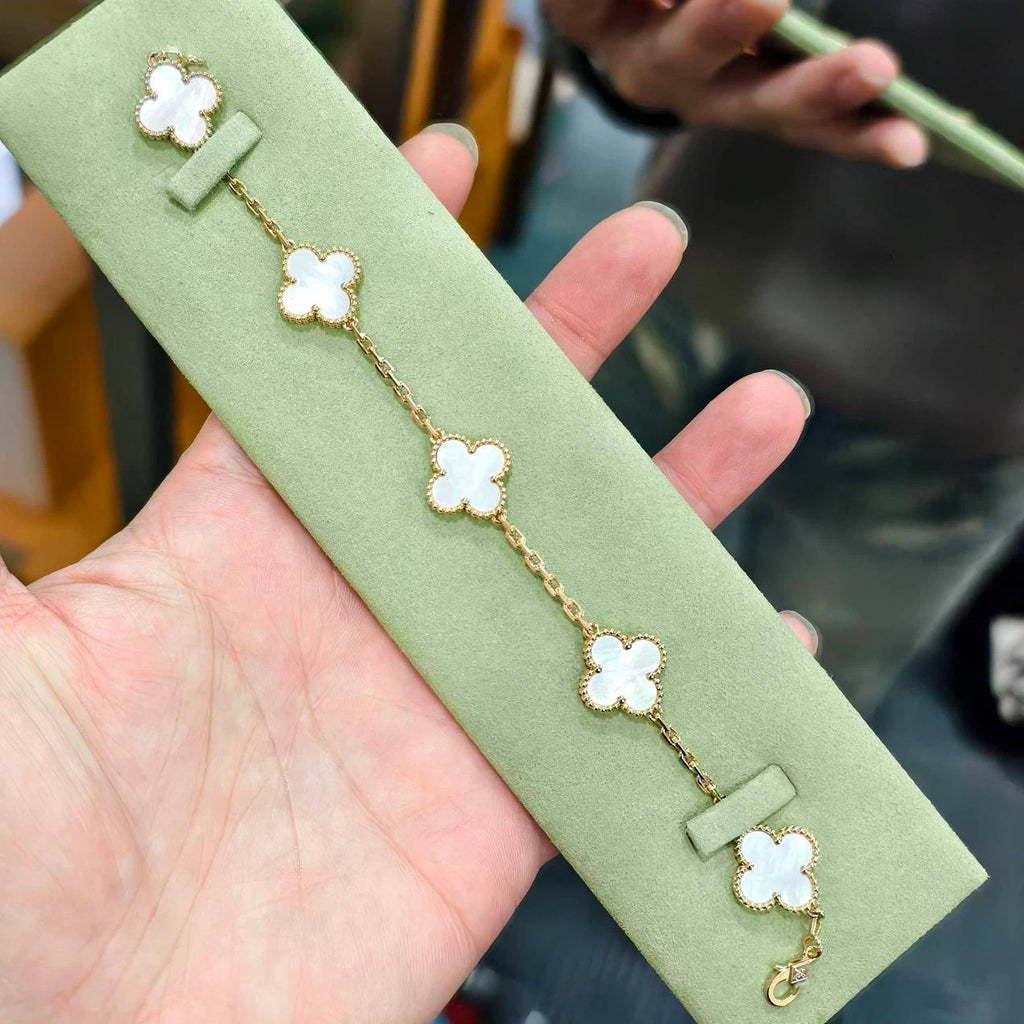 New Van Cleef &amp; Arpels Vintage Alhambra Bracelet 18k YG 5 Motifs Mother Of Pearl