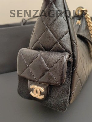 Chanel Quilted Black Gold Hobo Chain Shoulder Bag Small