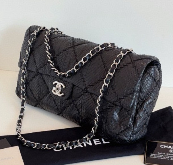 Chanel Classic Flap Chain Shoulder Bag Black Silver Used Women Fashion