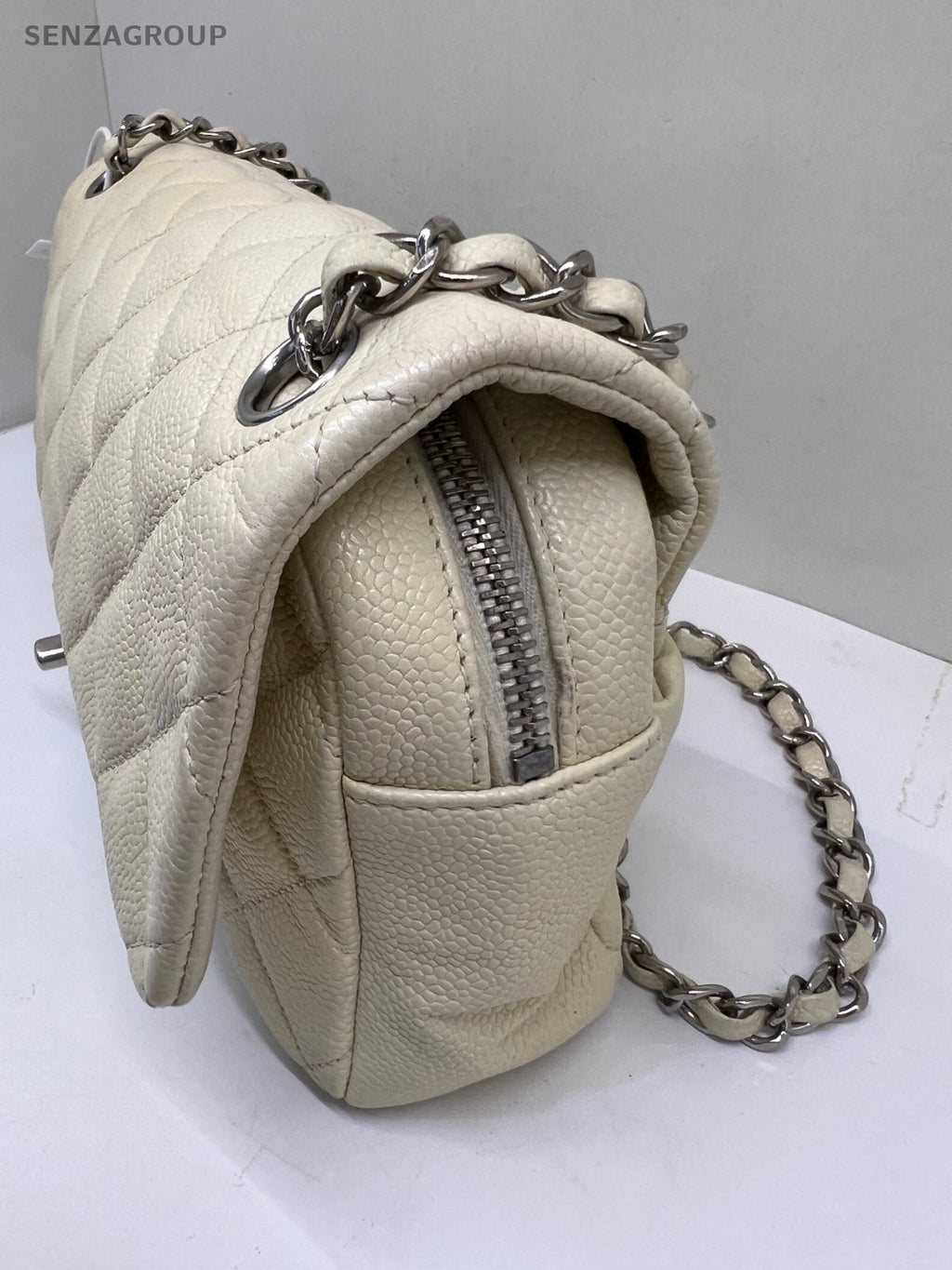 CHANEL Classic Flap GM Easy Chain Calfskin Shoulder bag Women