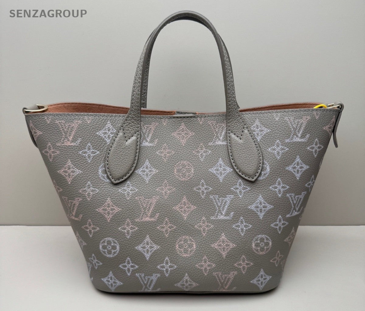 Louis Vuitton Blossom Monogram Carved patterns Calfskin 2way Shoulder Handbag