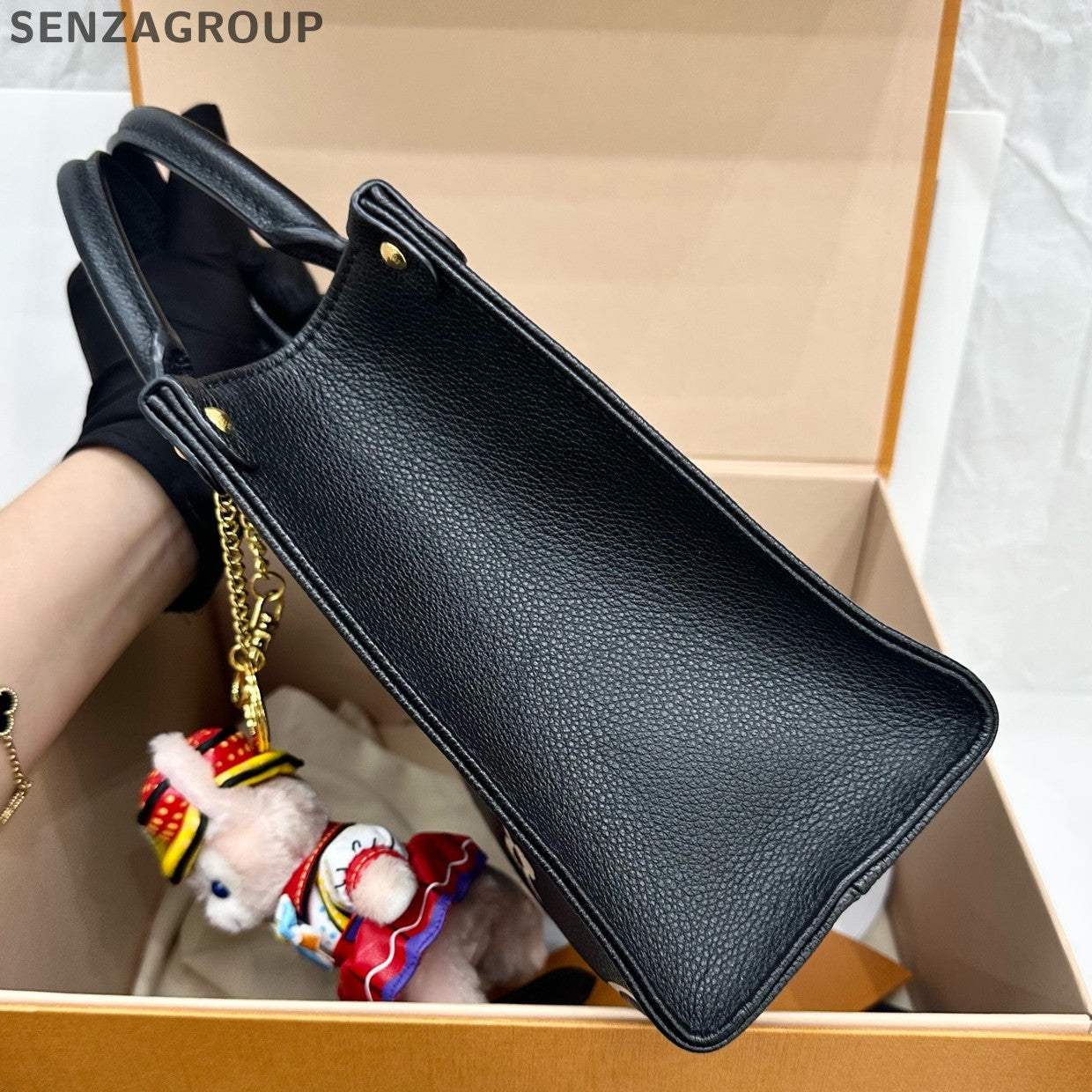 Louis Vuitton Onthego Small Leather Tote Bag - Classic Women's Handbag