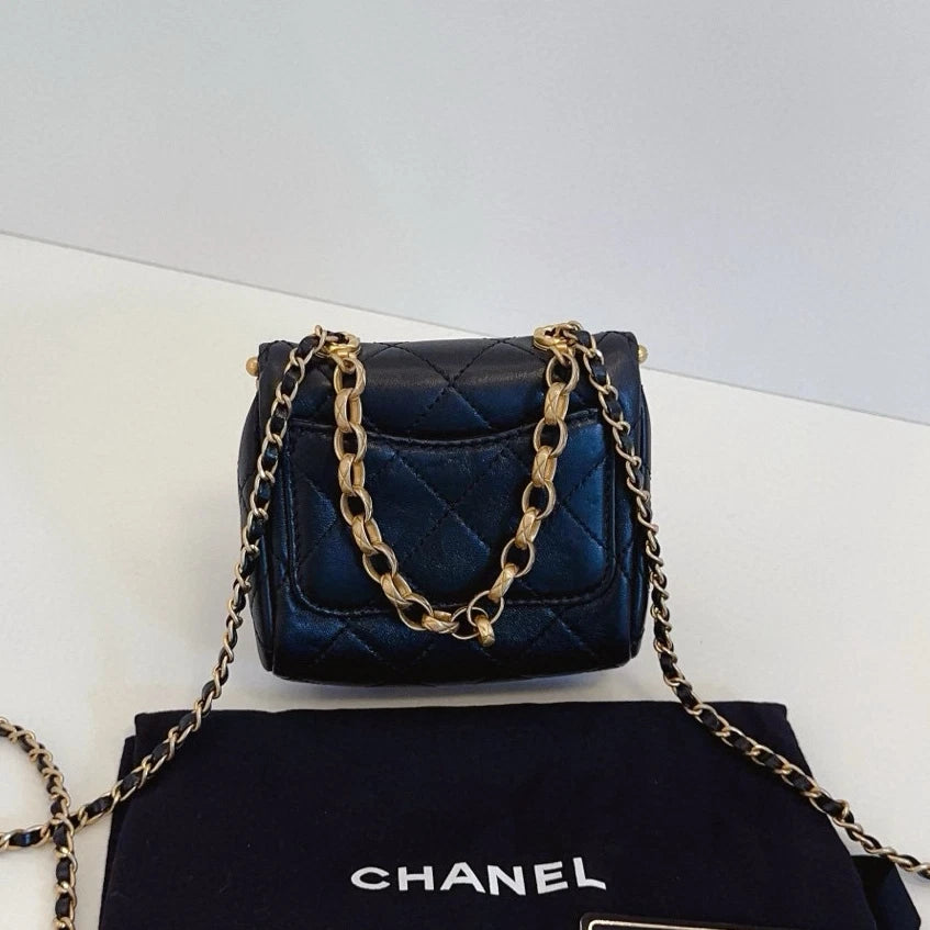Chanel Kiss Lock Mini Chain Top Handle Crossbody Black Gold Women Classic