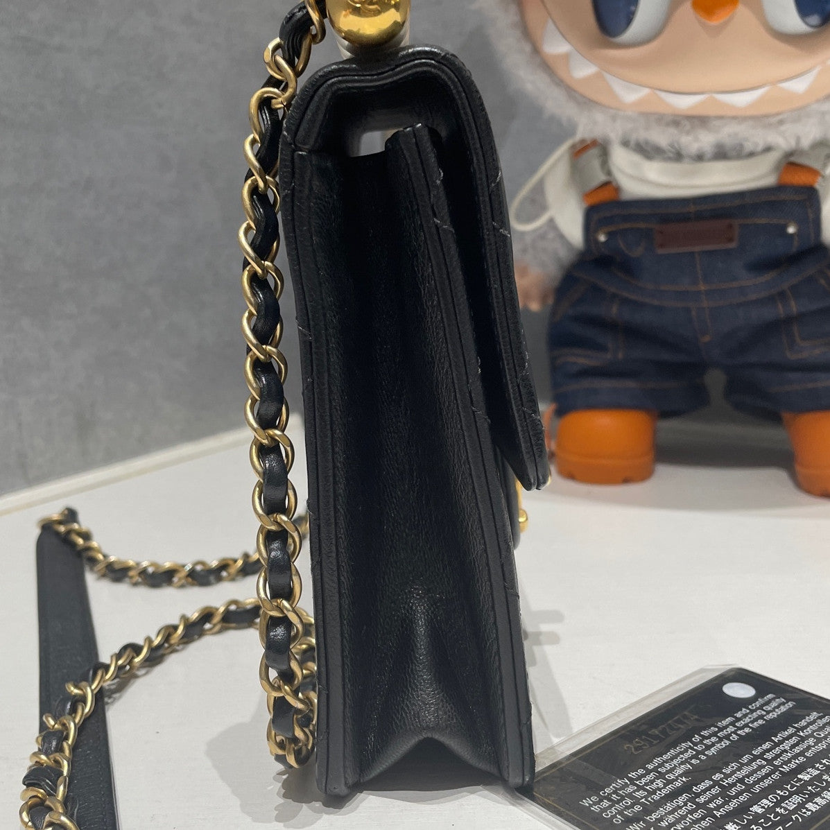 Chanel Black Gold Pearl Chain Shoulder Crossbody Bag Classic Quilted