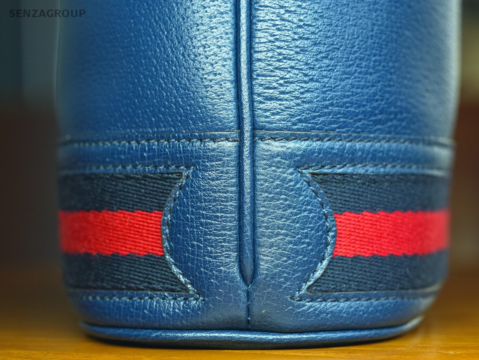 GUCCI Offidia Navy blue Leather Bucket bag Crossbody Handbag