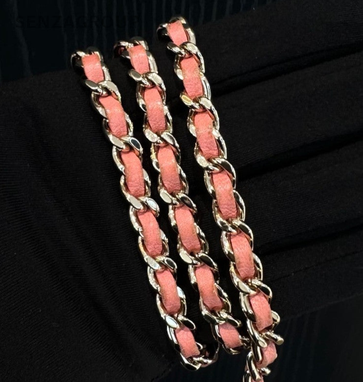 Chanel 22A WOC Lambskin Chain Crossbody Pink Silver Used Women Fashion Diamond
