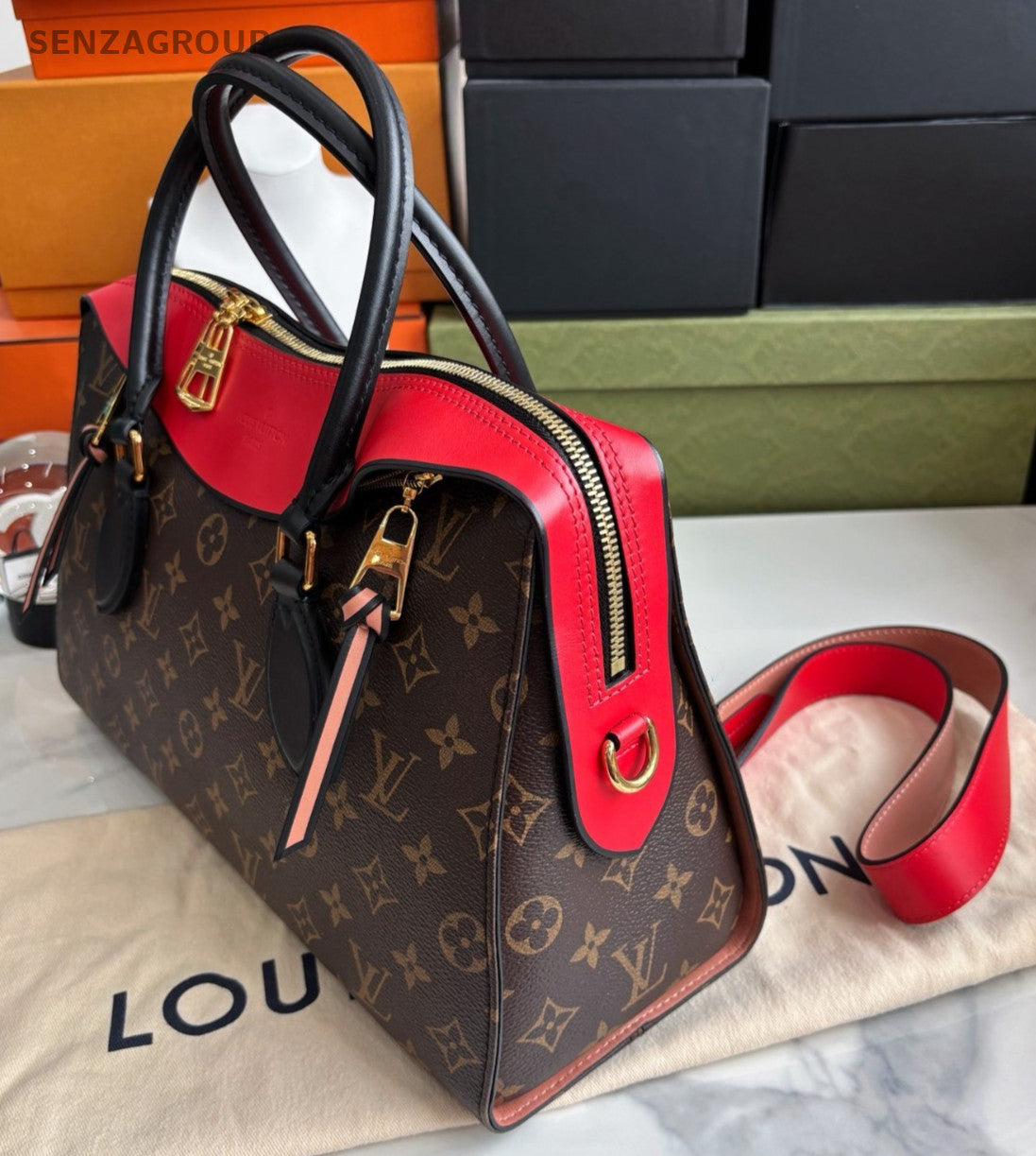 Louis Vuitton Tuileries Besace Monogram Red Shoulder handbag 2WAY
