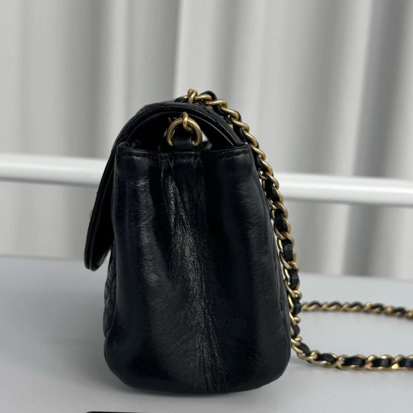 Chanel Calfskin Chevron Chain Shoulder Crossbody Black Gold Used Women Classic