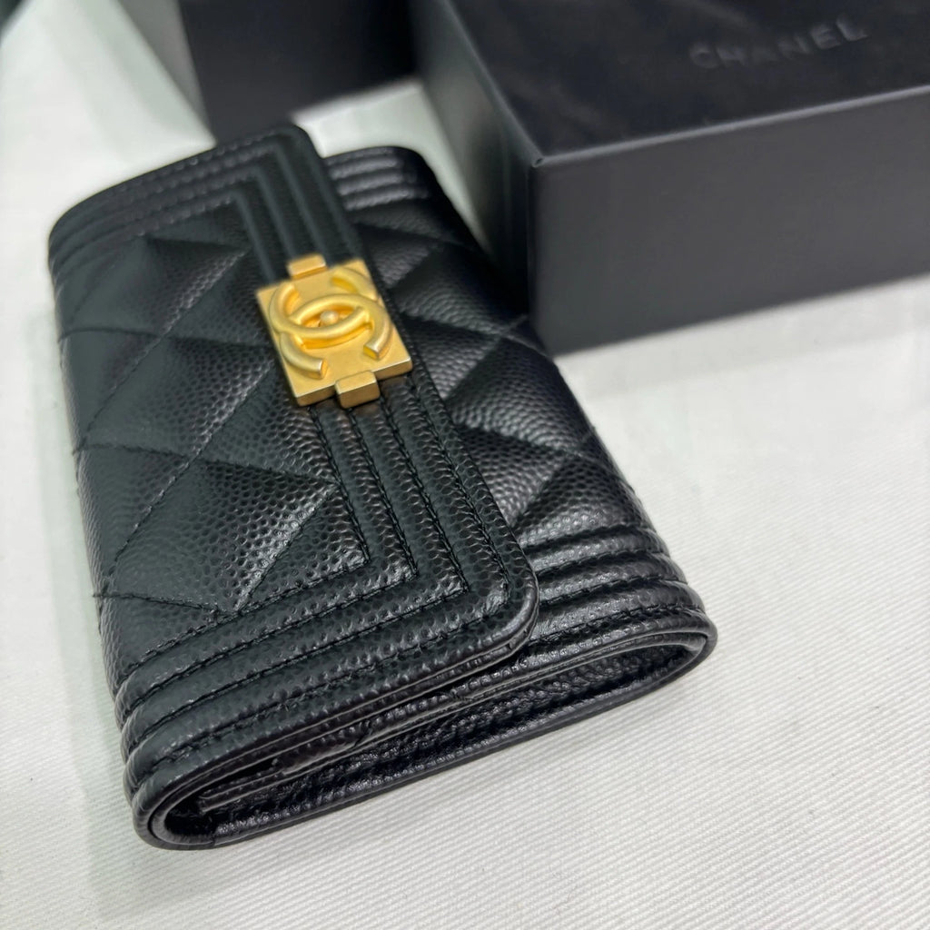 Chanel Leboy Calfskin Diamond Wallet Black Gold Used Women Classic