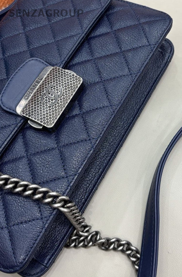 Chanel Vintage Chain Shoulder Bag Crossbody Blue Silver Used Women Classic