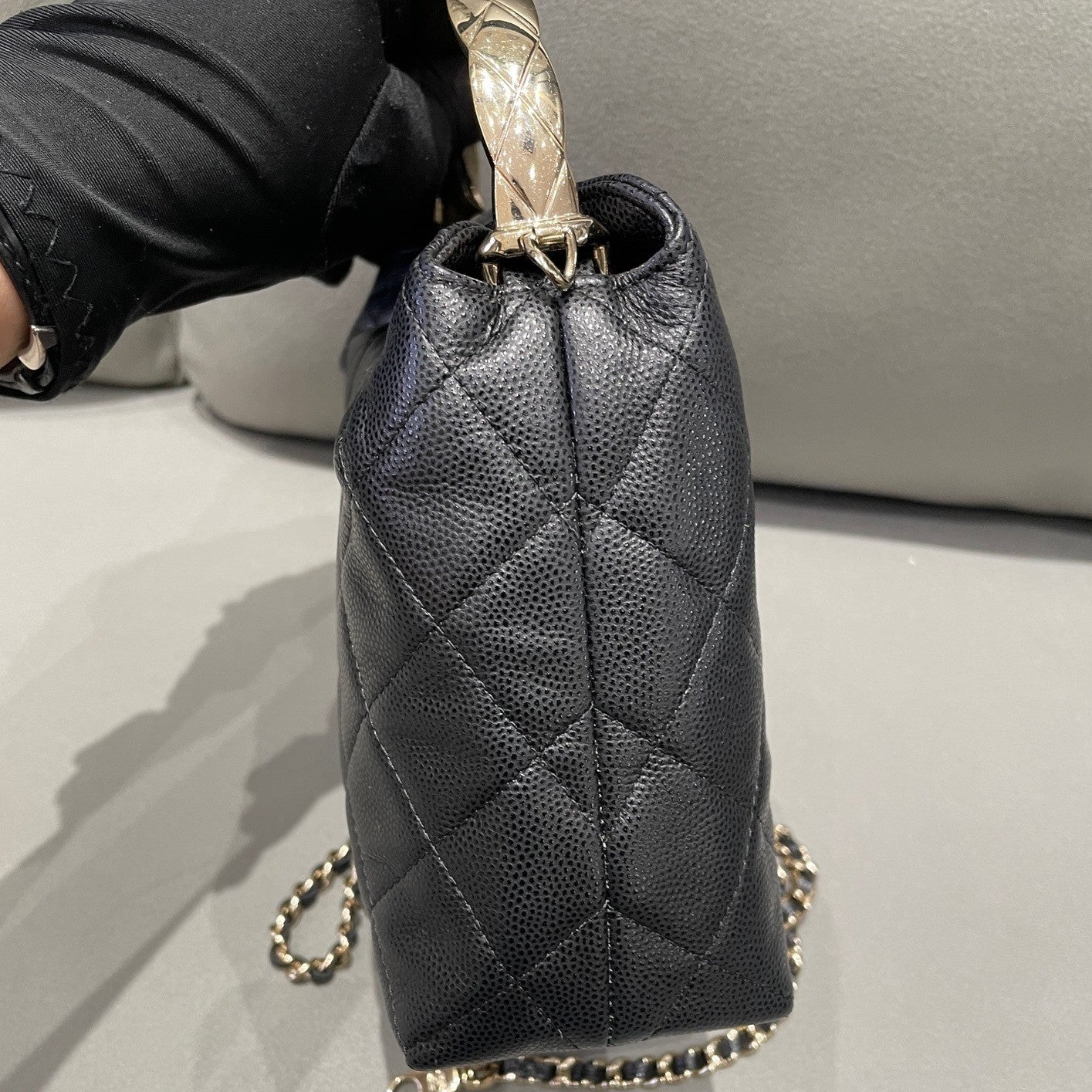 Chanel 25S Quilted Chain Shoulder Bag Black Gold - Fashion Women's Handbag