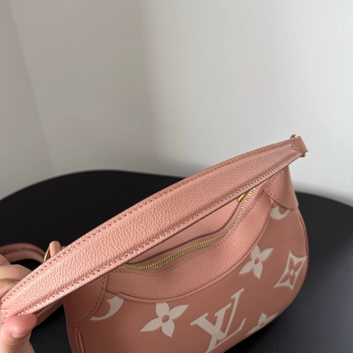 Louis Vuitton Boulogne Monogram Pink Crossbody Handbag Excellent