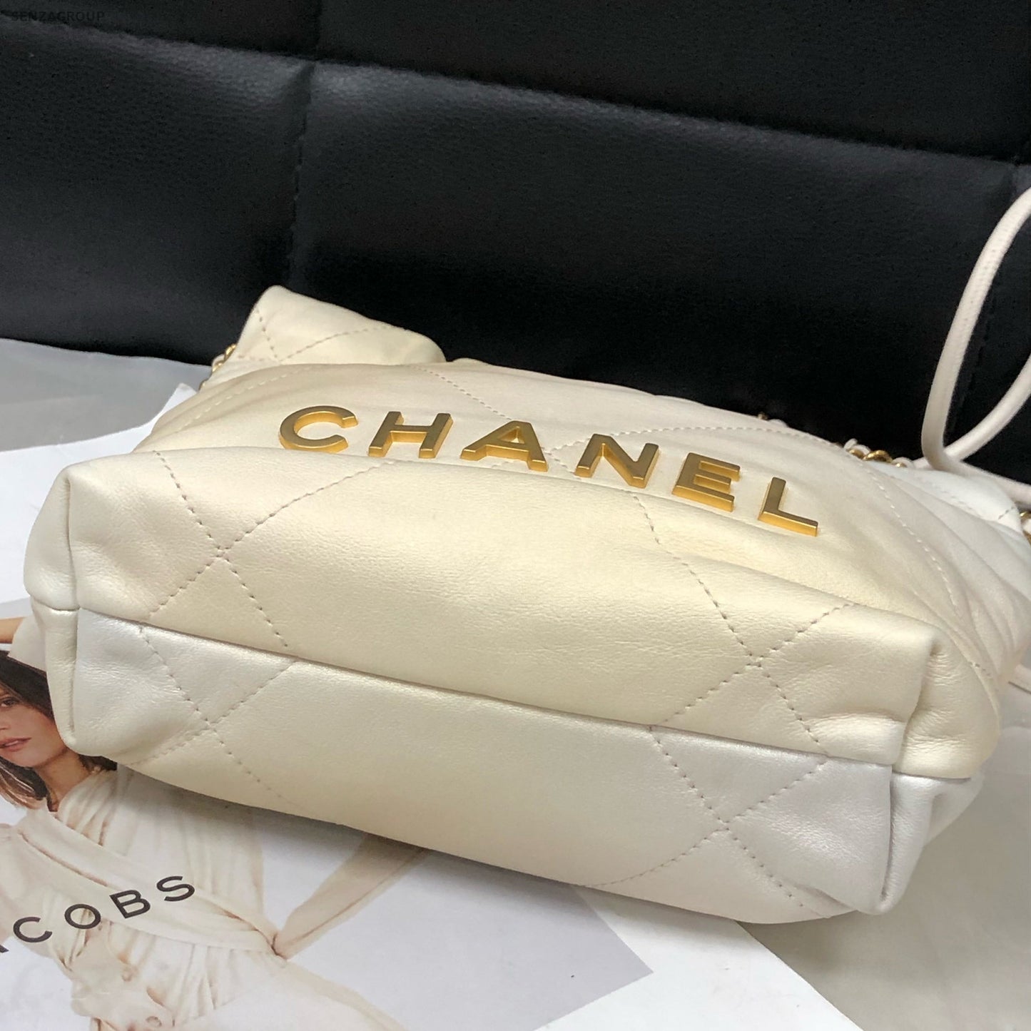 Chanel 22 Bag Mini Calfskin Gold Chain Crossbody Shoulder Bag Women Classic