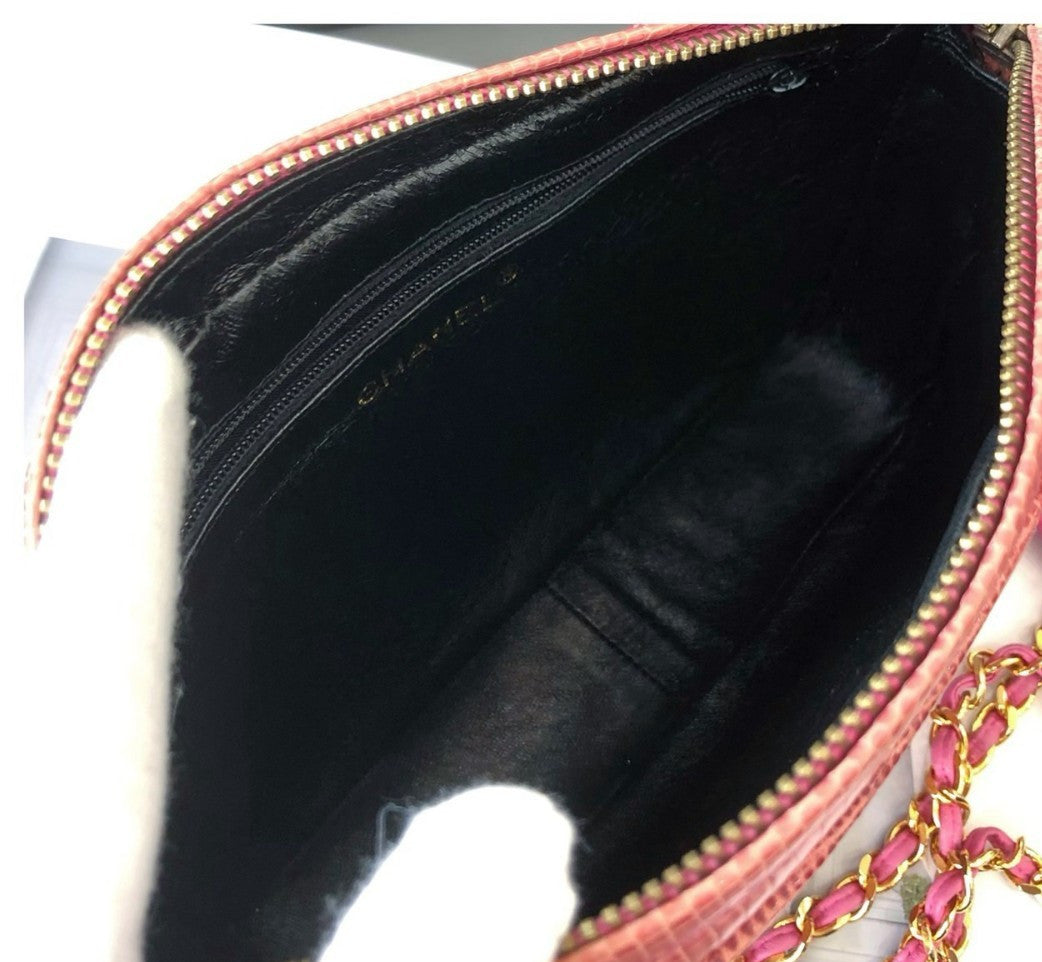 CHANEL Camera bag Lizard skin Pink Shoulder bag Crossbody Women