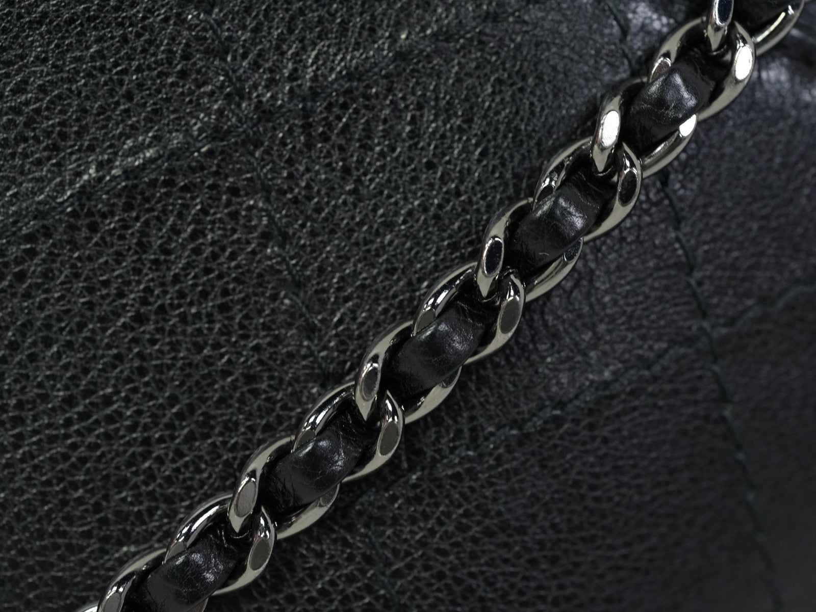 Chanel Calfskin Chain Drawstring Bucket Black Gold Silver Women Classic Fashion