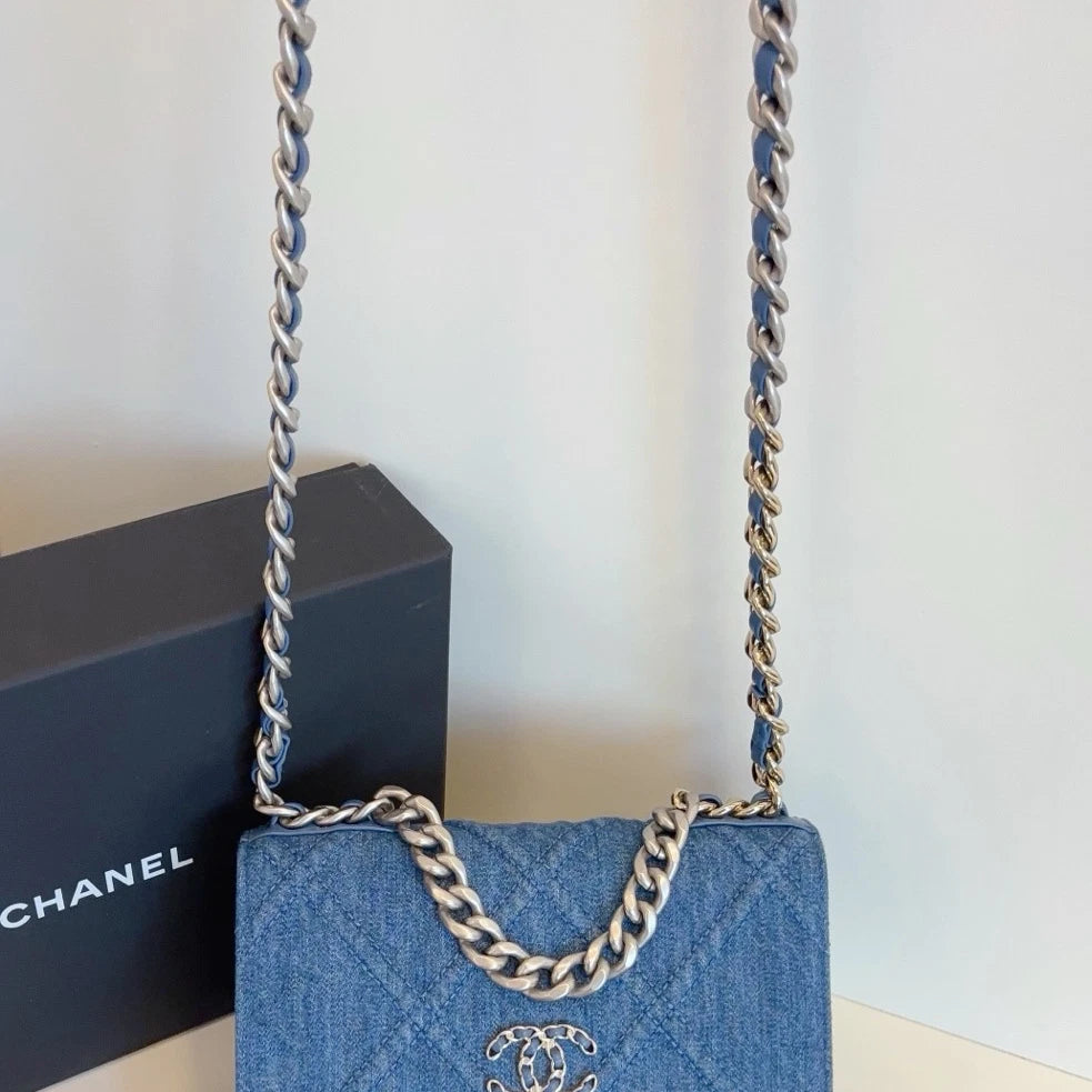 Chanel 19Bag Denim Chain Top Handle Crossbody Blue Gold Used Women Classic