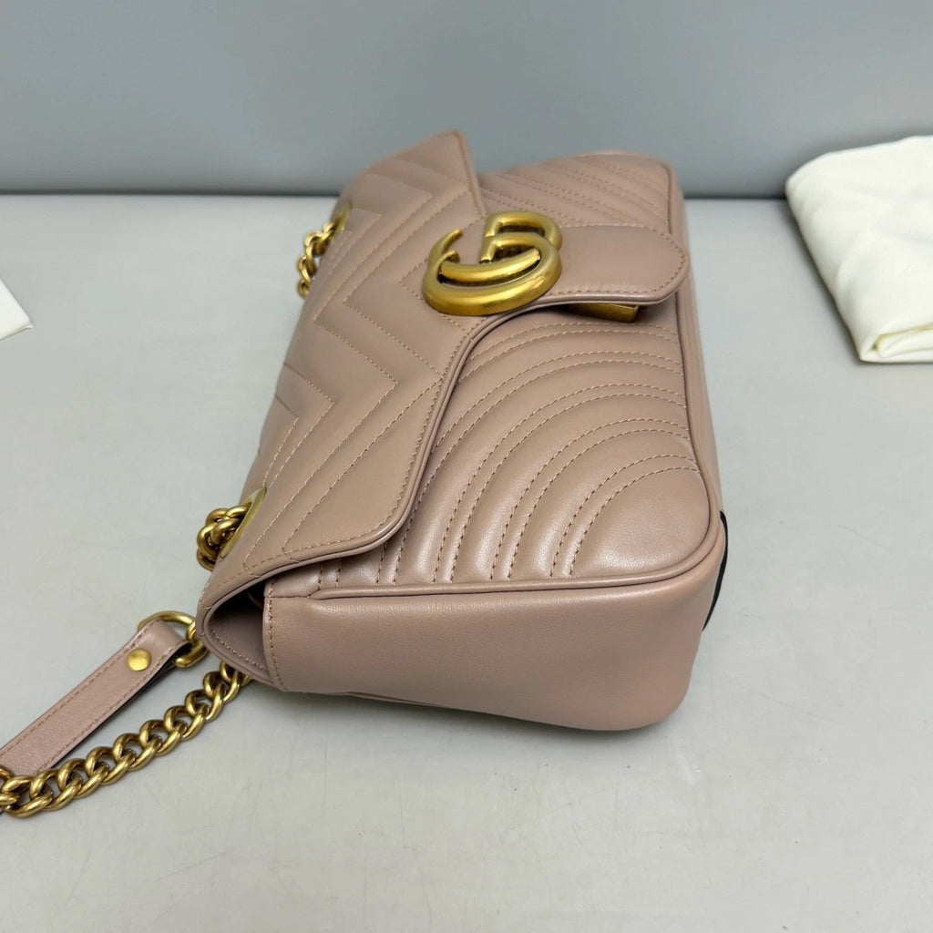 Authentic Gucci Marmont MM Calfskin Chain Shoulder Crossbody Bag Beige GHD