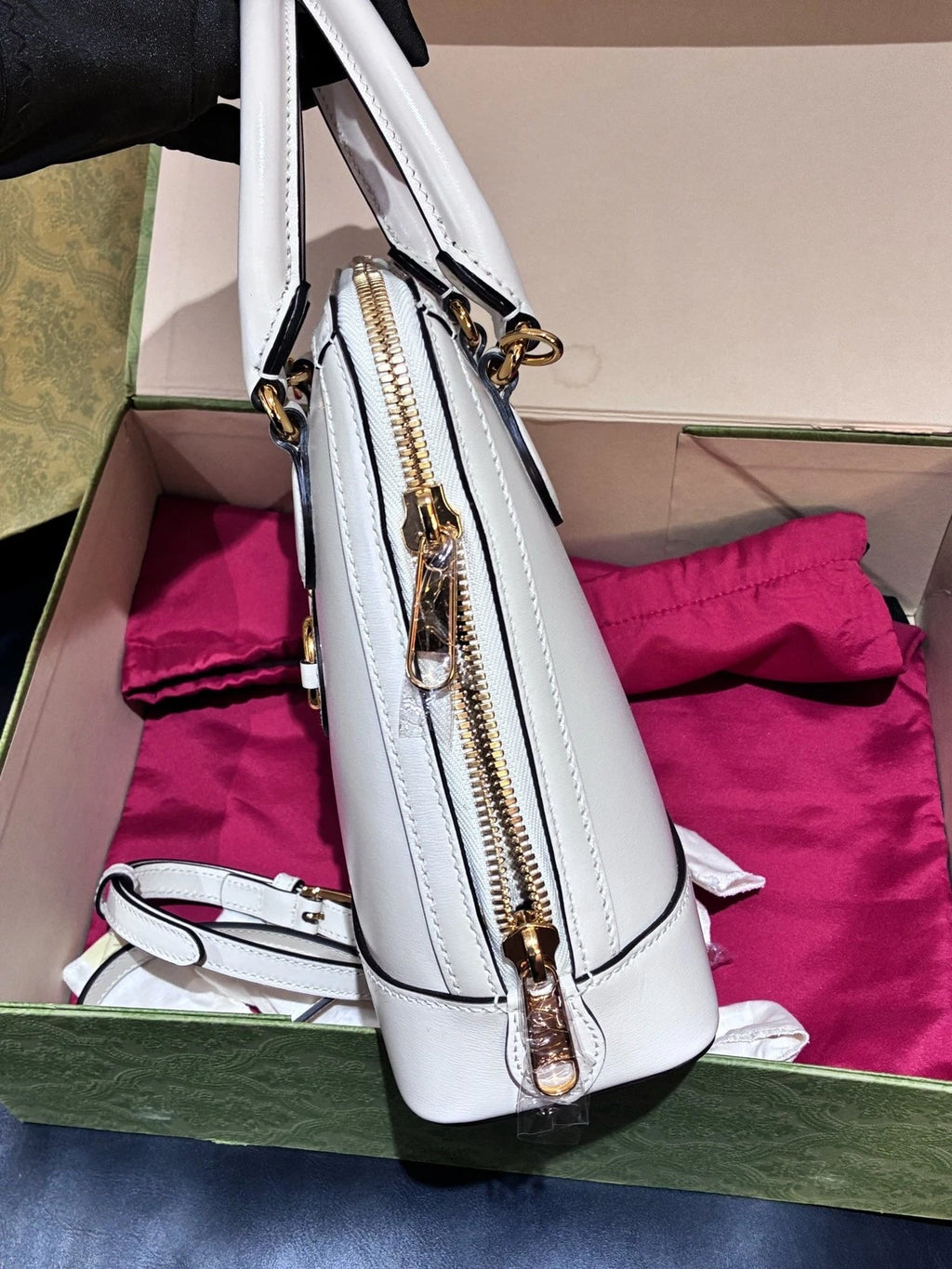 GUCCI 1955 Small Shell Shoulder Bag For Women