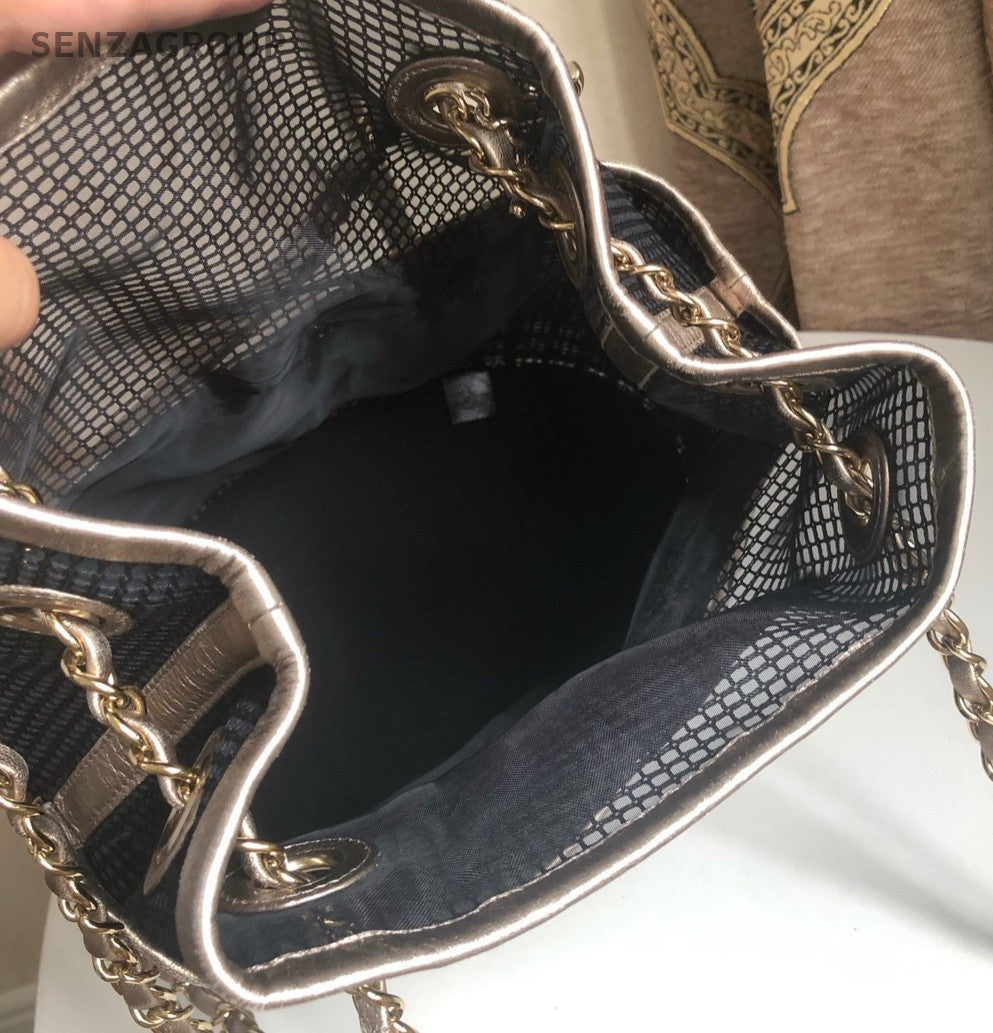 CHANEL Knitted single-shoulder bag Women Black Silver