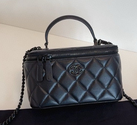 Chanel Vanity Case Chain Top Handle Crossbody Black Women Classic Diamond