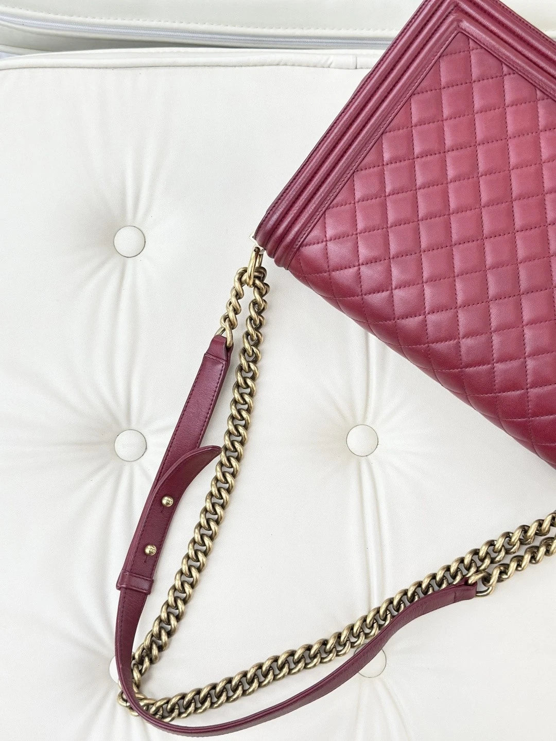Chanel Leboy Lambskin Chain Shoulder Crossbody Bag Red Gold Hardware Women S