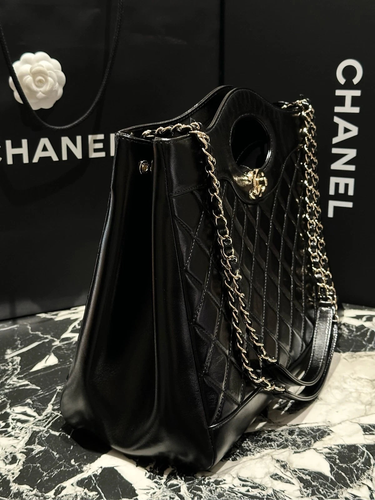Chanel 31Bag Large Quilted Lambskin Shoulder Handbag For Women