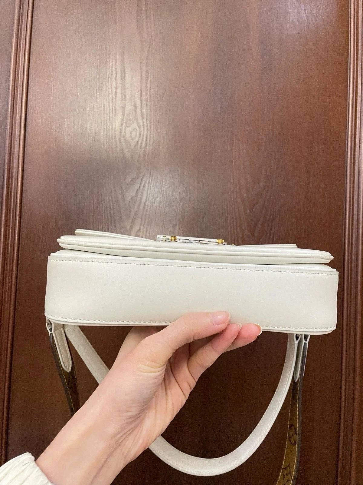 Pre-owned Louis Vuitton Swing Crossbody Shoulder Bag For Women