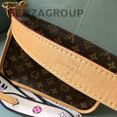 Louis Vuitton Monogram Fendi Baguette Bag Brown Gold Shoulder Strap Crossbody