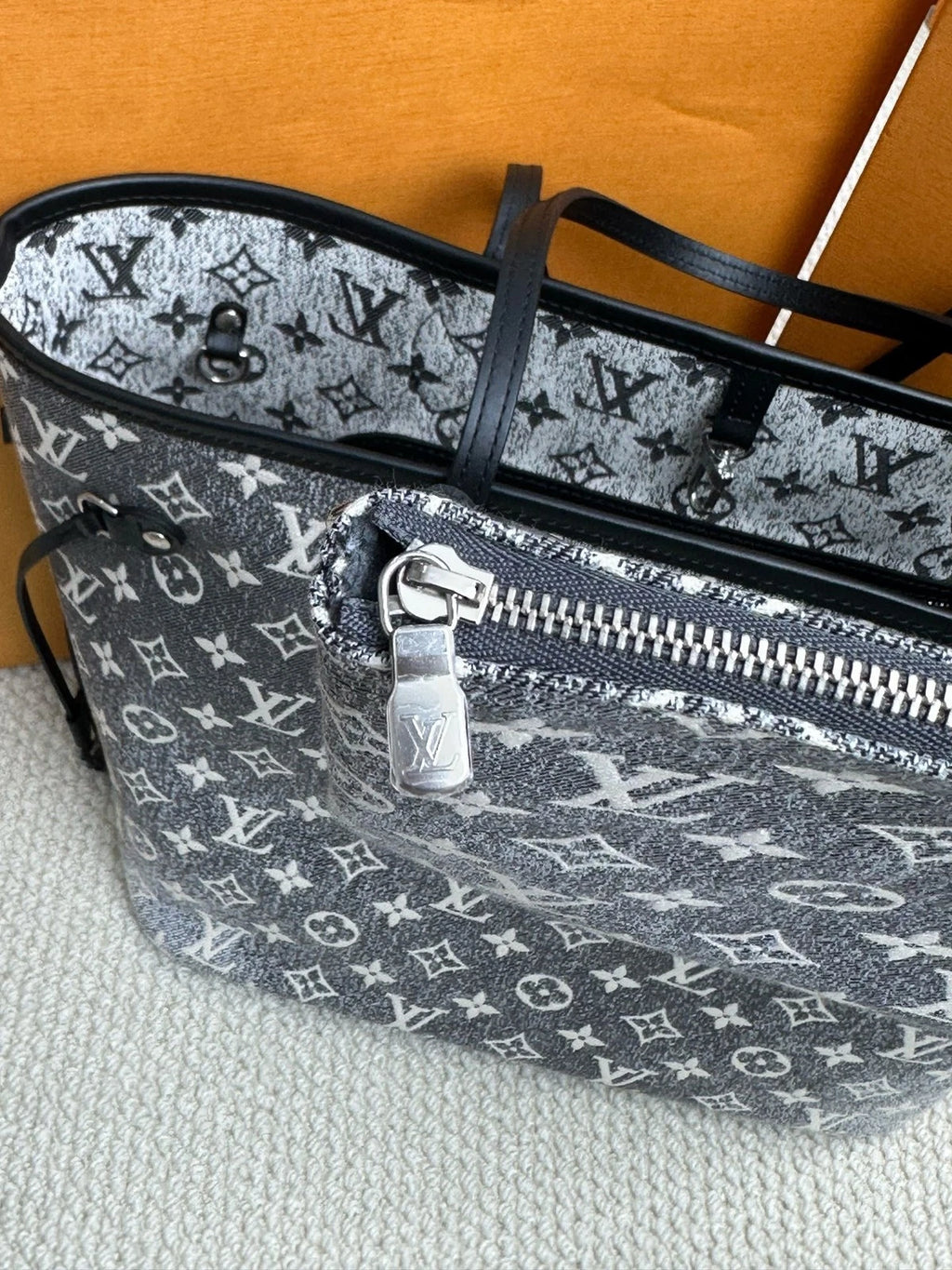 Louis Vuitton Neverfull Denim Black White Tote Bag Excellent