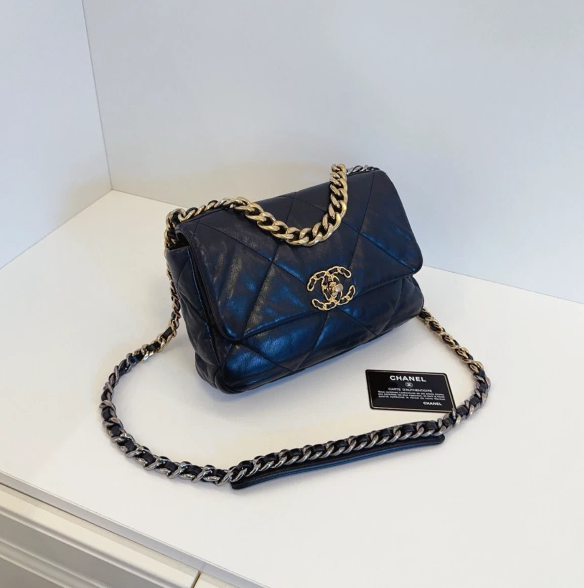 Chanel 19 Bag PM Shoulder Bag Crossbody Bag Black Women Fashion