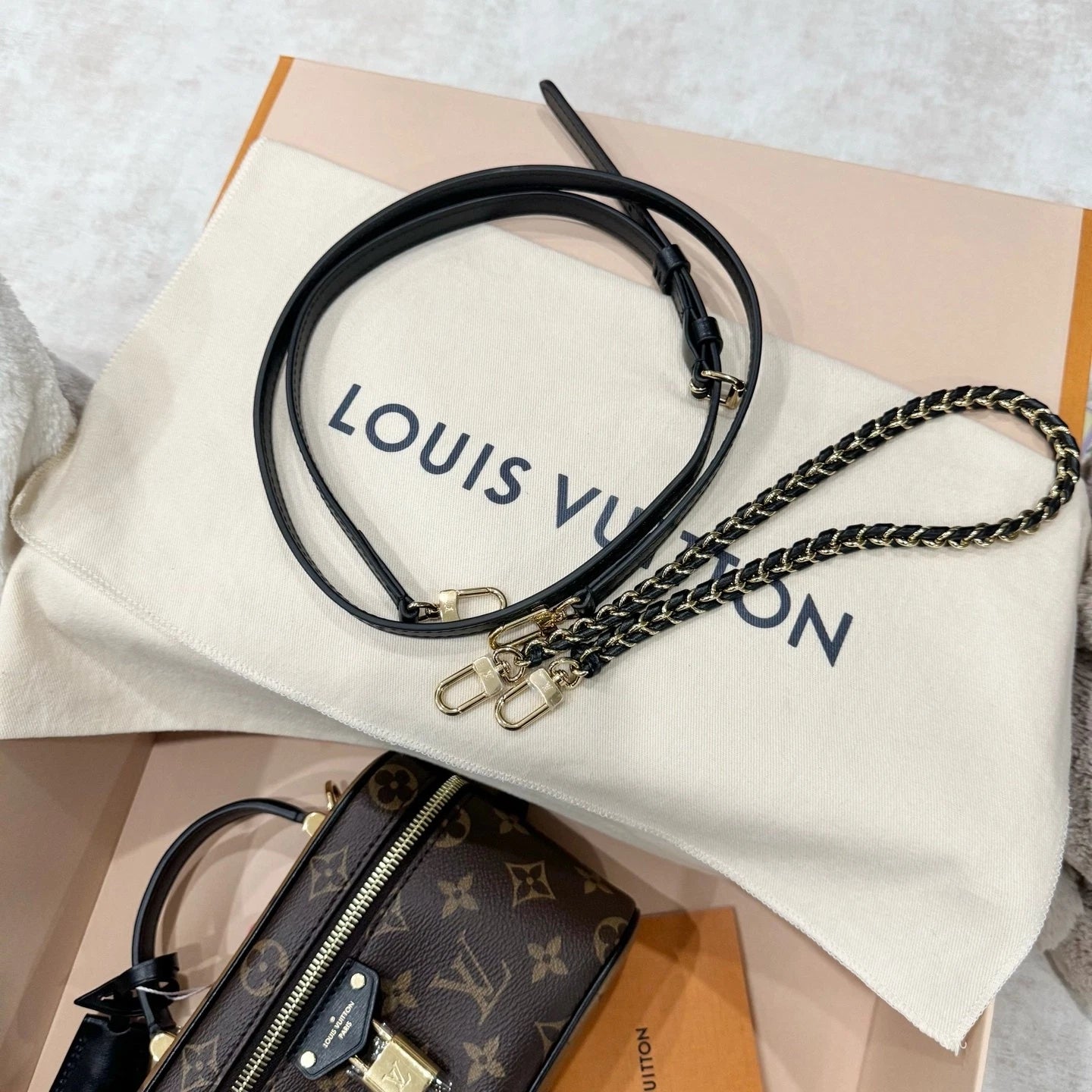 Louis Vuitton Vanity Canvas Top Handle Excellent