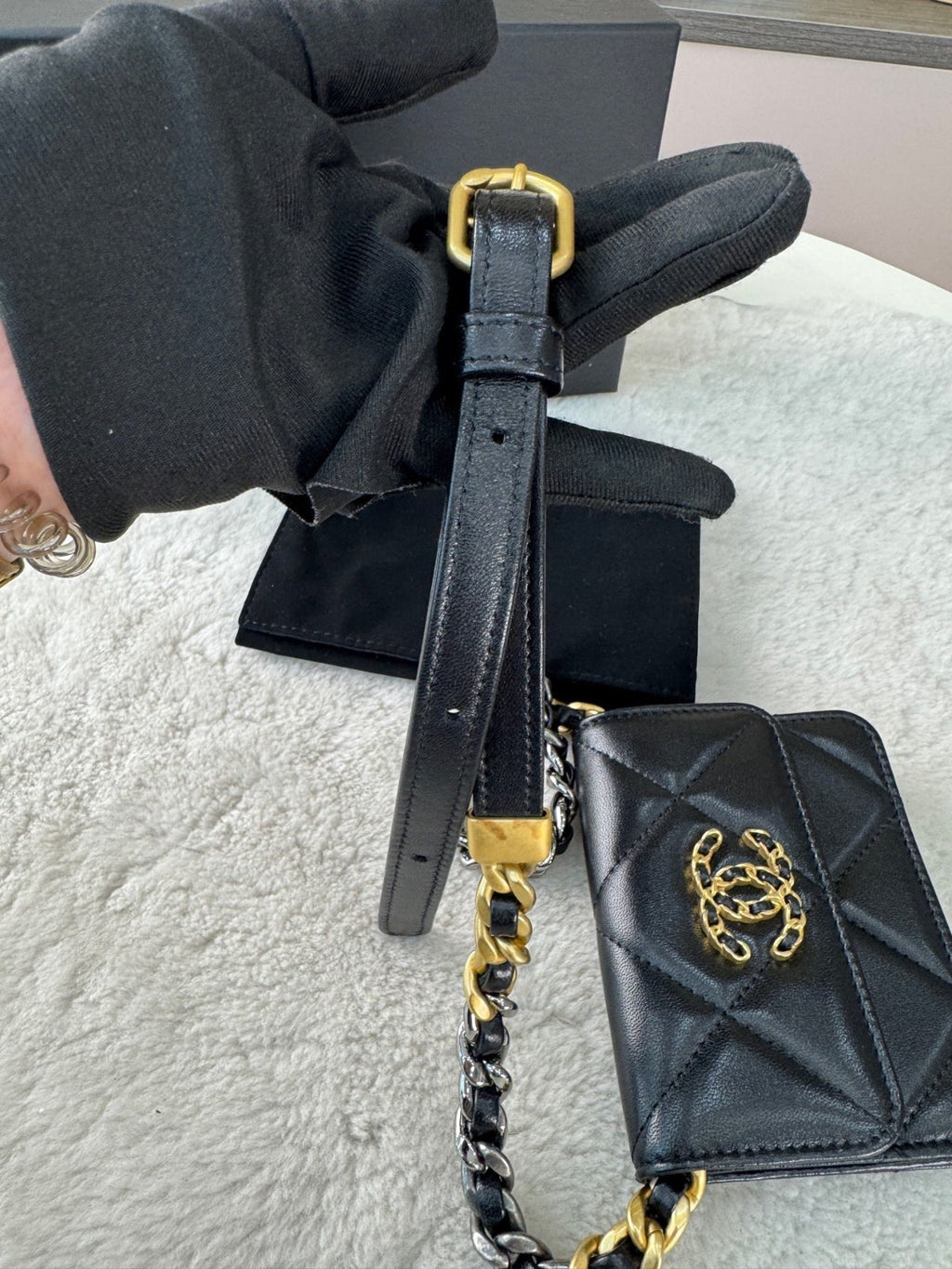 CHANEL CC Woc mini Chain Shoulder bag Black Gold Women Chip Version