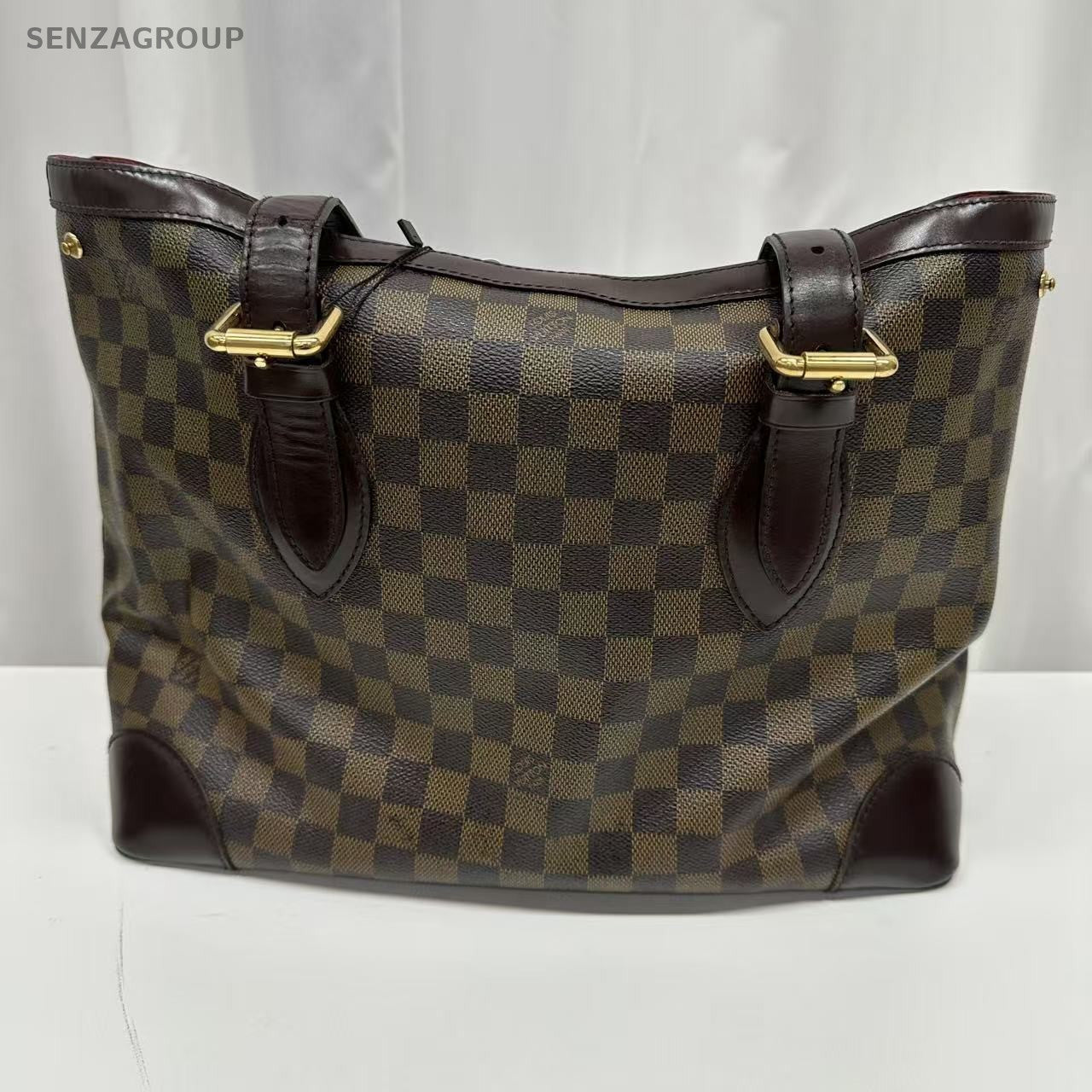 Louis Vuitton Damier Monogram Hampstead MM Shoulder bag