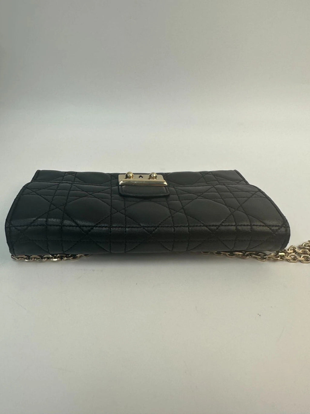 SJ0001 KY02599 Christian Dior Cannage Quilted Calfskin Wallet-on-Chai<wbr/>n